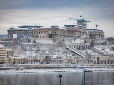 Budapest porcukorral hintve – Fotókon a főváros az utóbbi évek legnagyobb havazása után