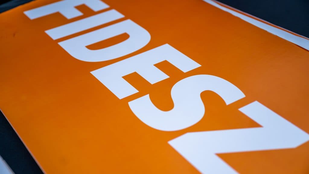 Feloszlott az ajaki Fidesz