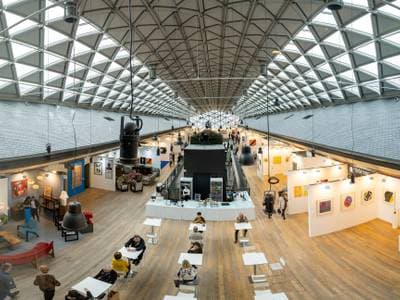 Egy Rippl-Rónai-festmény, egy 500 éves Buddha-szobor és József Attila kézzel írt sorai – Jön az Art and Antique!