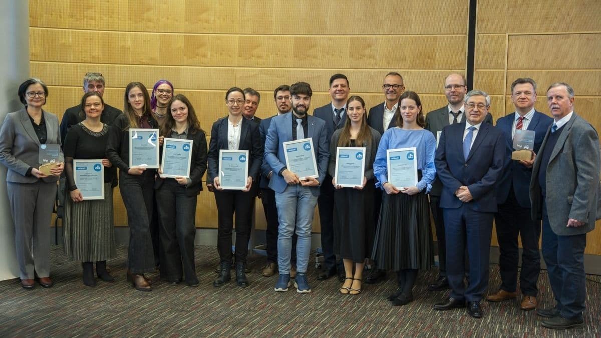 Fenntartható jövő a fiatal generáció kezében: győri diákokat is díjaztak az agrár ösztöndíjpályázaton