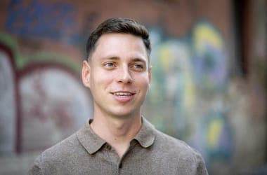 Magyar Péter: Befutó helyet kap Kincse Csongor a Tisza listáján