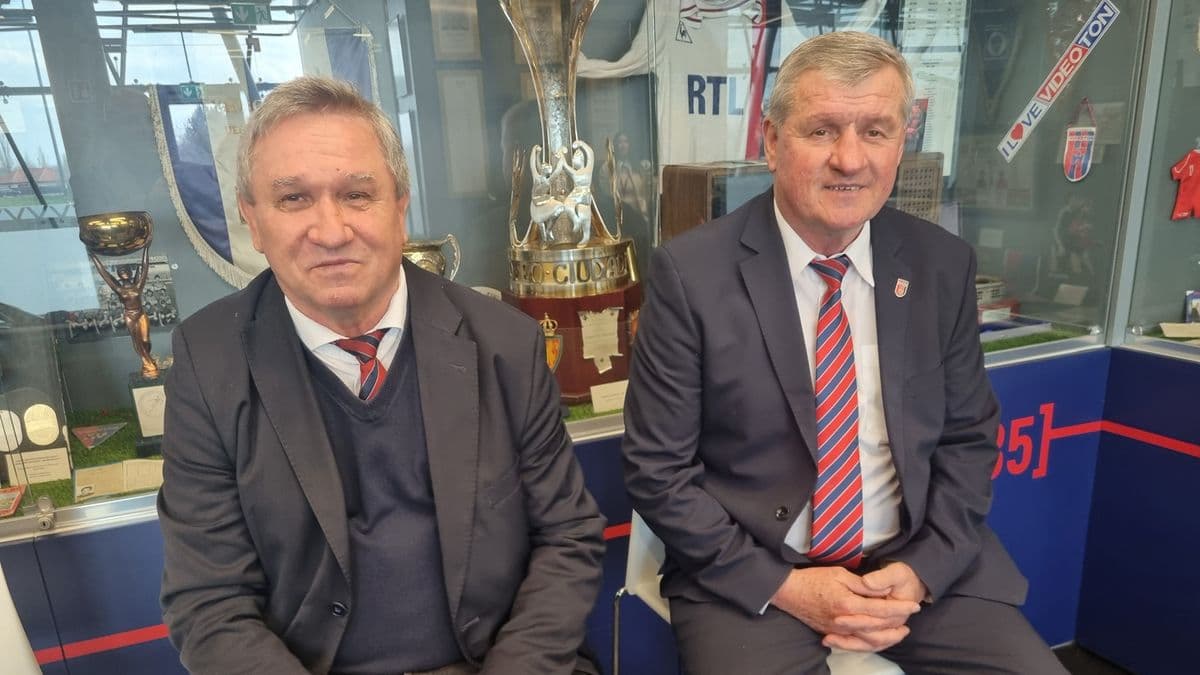 A Vidi legendája letépte a mezt a játékvezetőről