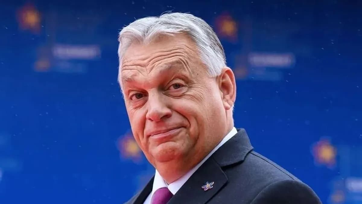 Orbán Viktor odaszúrt: Az ellenfél saját magát lövi lábon