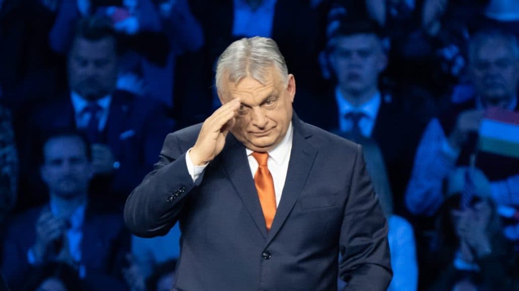 Orbán Viktor lemondása és politikai átrendeződések Magyarországon