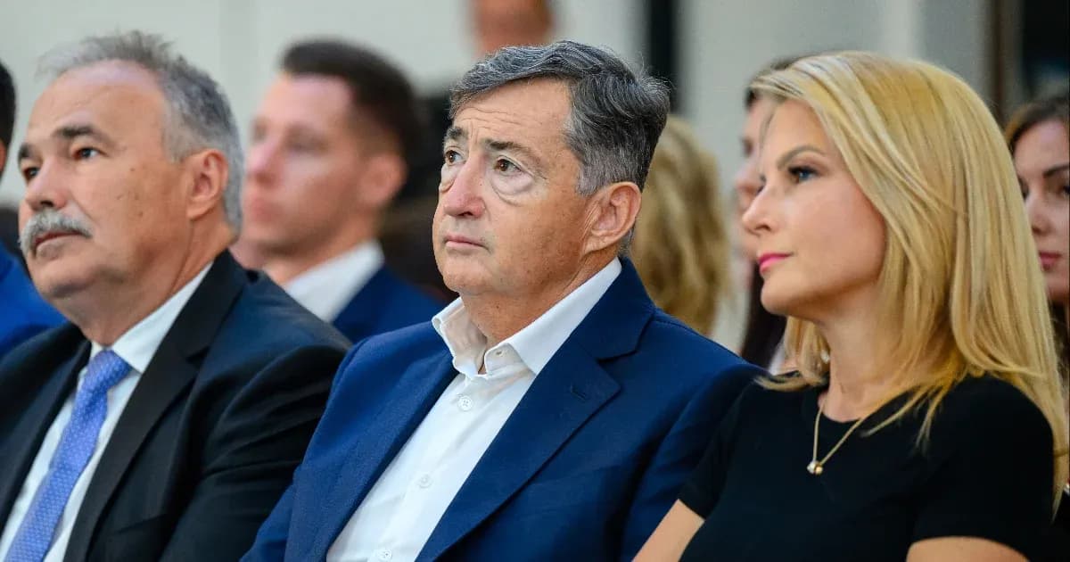 Magyar Péter: Oligarchák pénzkimenekítése az országból