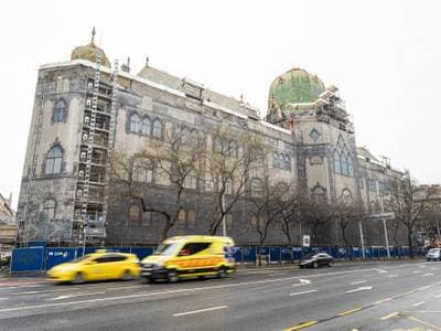 A Zsolnay beszállna az Iparművészeti Múzeum megmentésébe