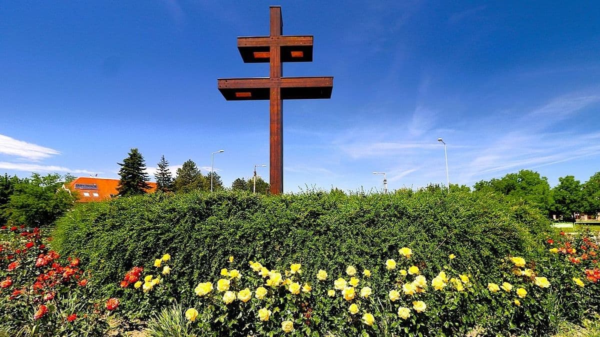 Rózsák köszöntik Egerszegen