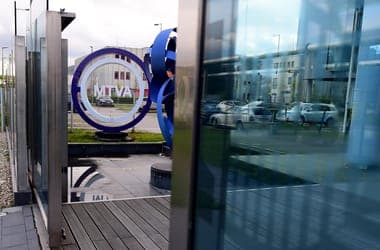 „Jobbos elemzőket kezdjétek el kérlek keresni”- adta utasításba az MTVA hírigazgatója a választások reggelén, Magyar azonnali távozásra szólította fel a vezérigazgatókat