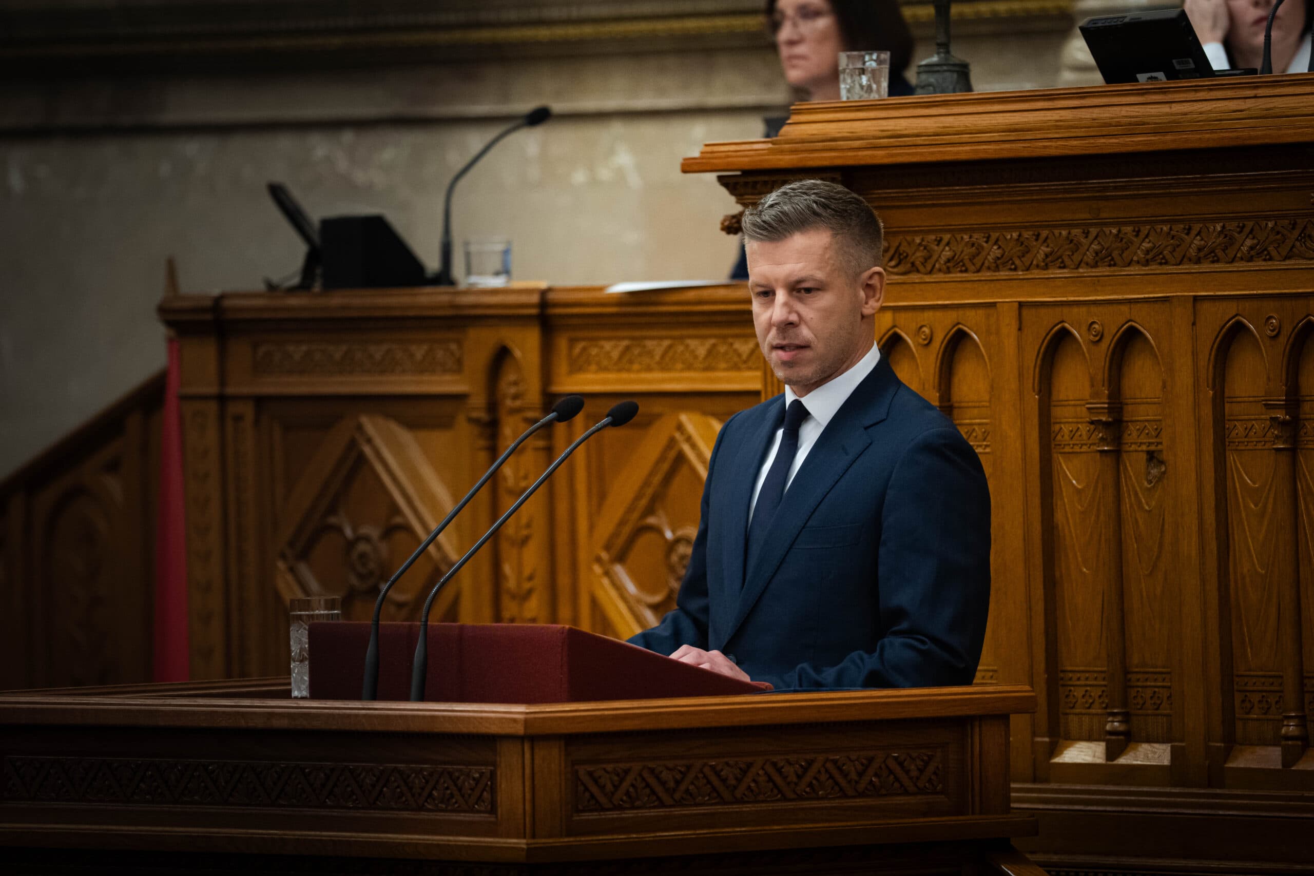 Tisztítótűz művelet: Magyar kormány az újrakezdés útján