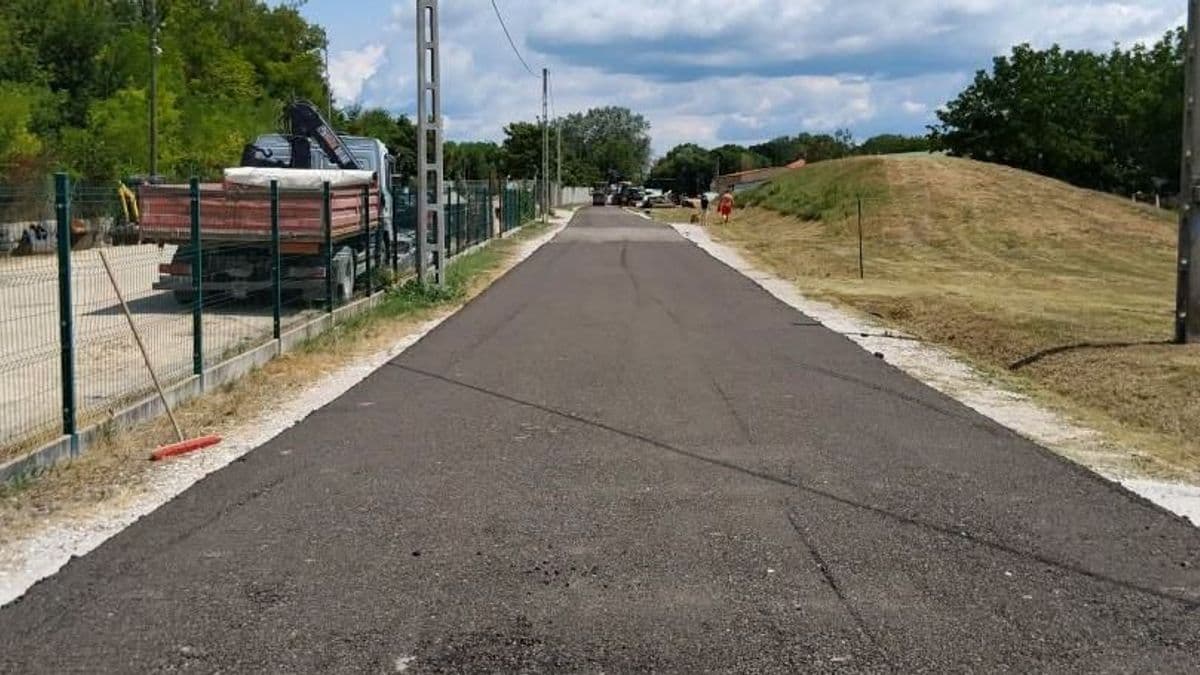 Megújult az ikrényi utca burkolata