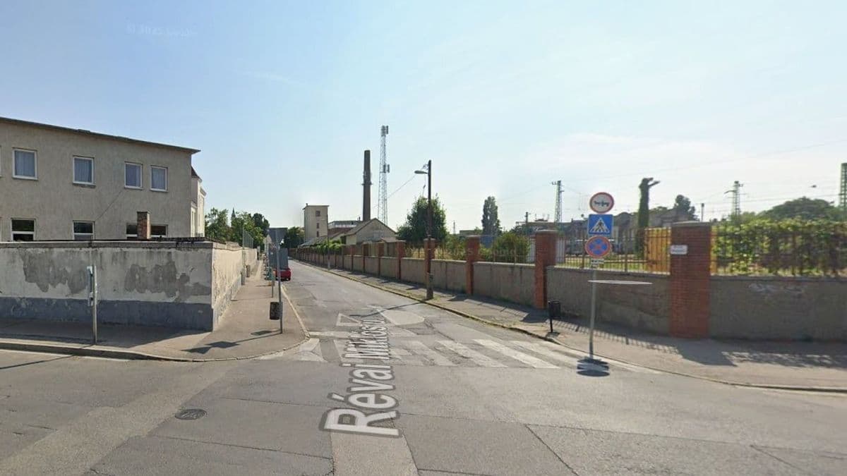 Lezárják a győri Révai utcát, kijavítják az úthibákat