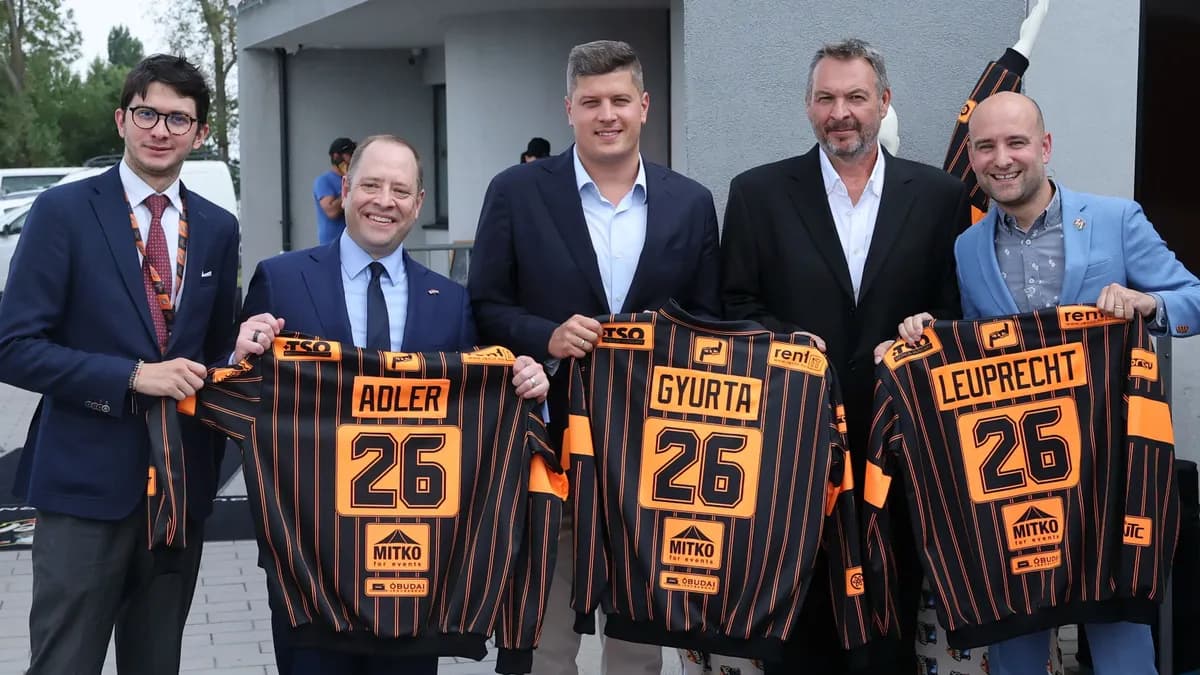 NHL-legendáktól tanulhatnak Óbudán a hokis bírópalánták