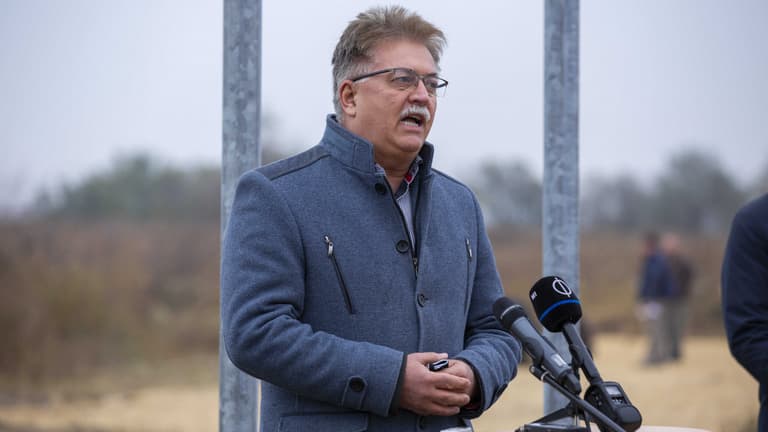 Meghosszabbították Fonyód volt fideszes polgármesterének letartóztatását