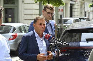 Elítélte az ügyvédi kamara, hogy fideszes képviselők ügyvédeket bélyegeztek meg