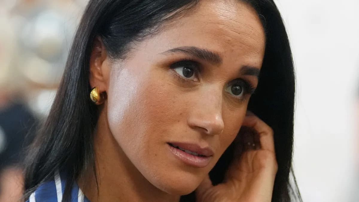 Ez kínos: Meghan Markle-t kitiltották egy divatshow-ról