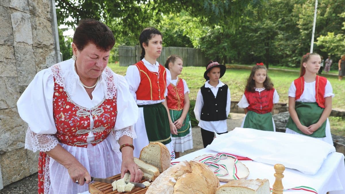 Ünnepi programok töltik meg Bóly főterét