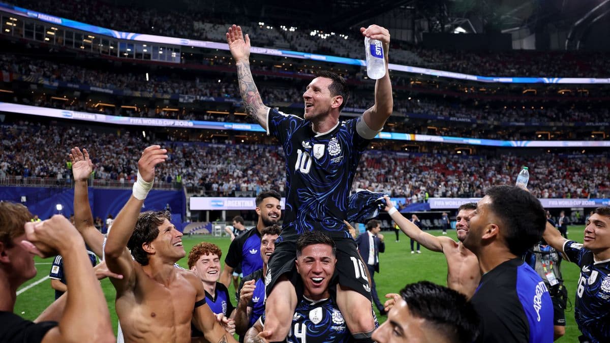 Anglia nem bírta ki a végéig: Argentína a döntőben
