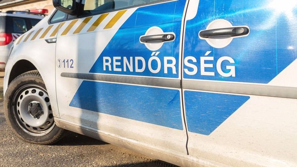 Baleset történt a 87-es főúton