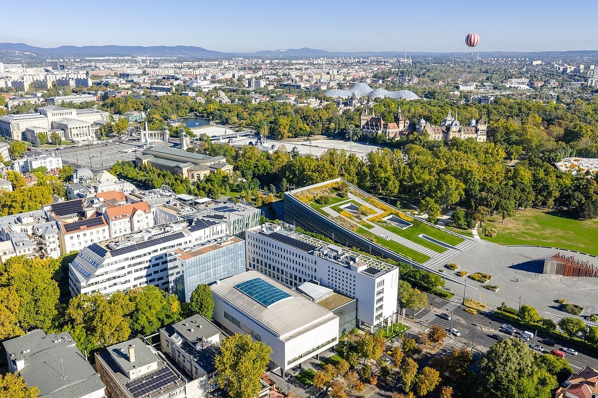 Magyarország Ingatlanpiac 2025 Cannes MIPIM Bemutatón