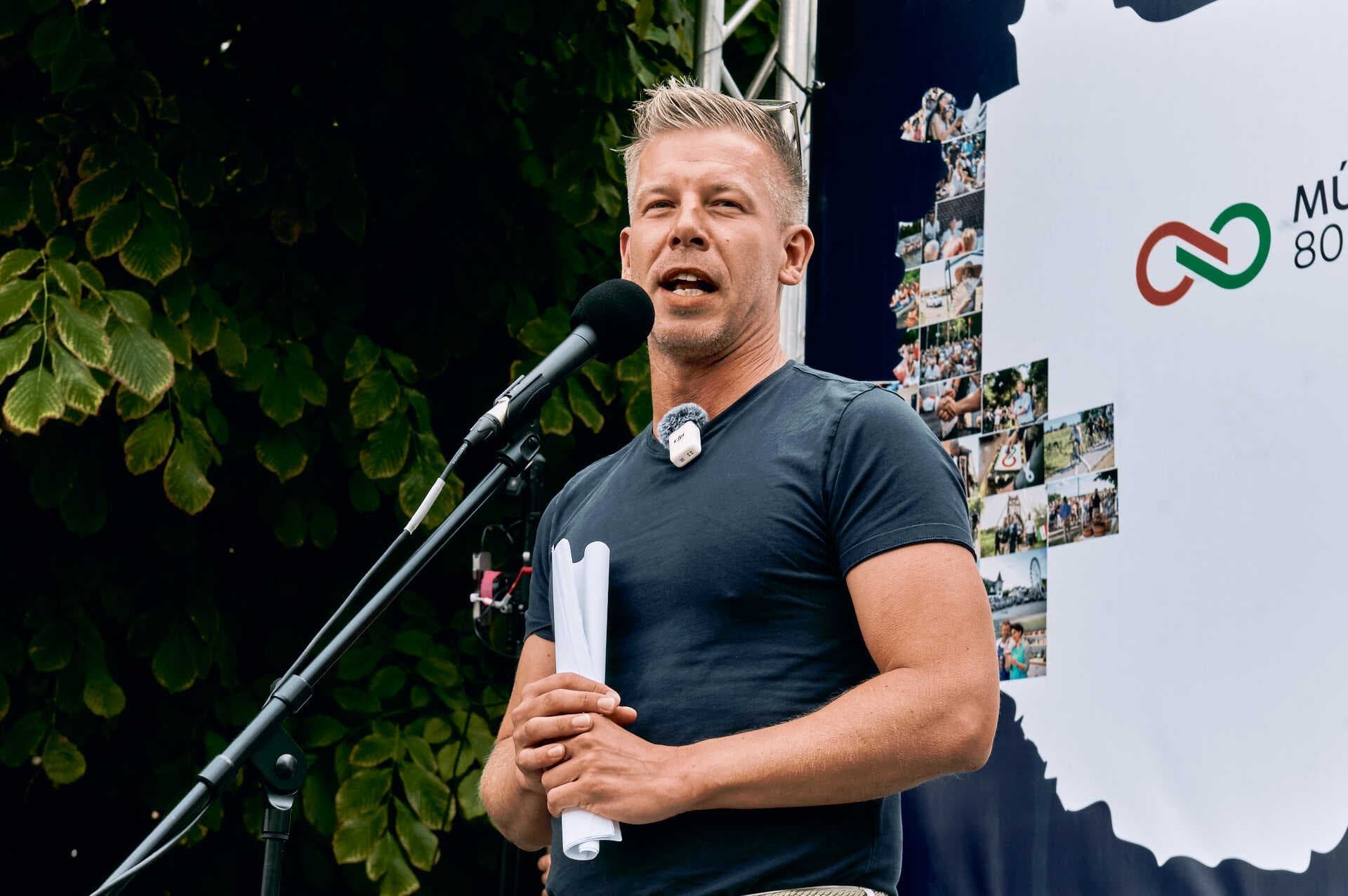 Pénteken ismét Szombathelyre érkezik Magyar Péter