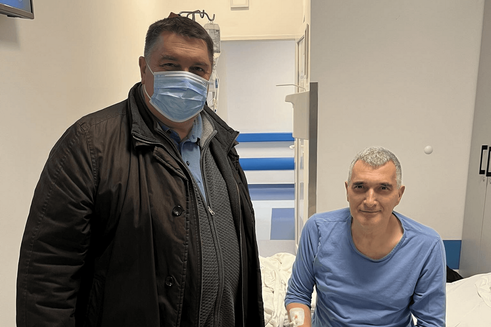 Kórházban gyűjtött aláírásokat az egyik nógrádi fideszes képviselőjelölt, holott ezt tiltja a törvény