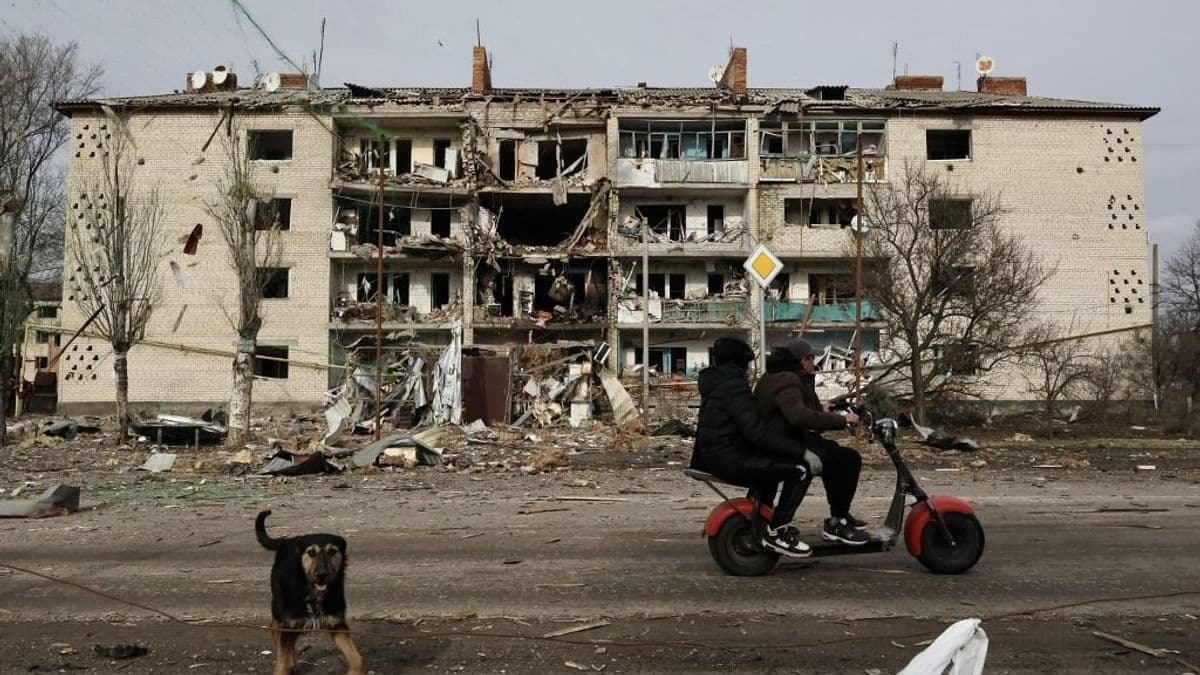 Négy év háború után is kérdés a béke: mit hozhatnak a tárgyalások?