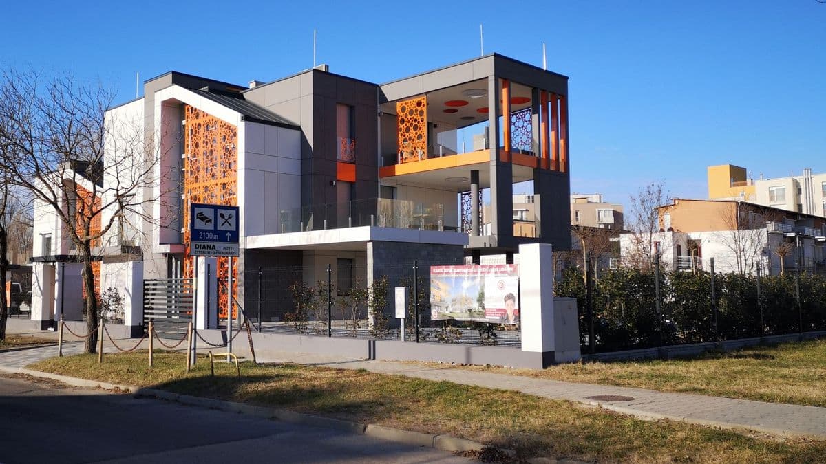 Somogy diktálja a tempót, miközben az ország nagy részén leálltak az építkezések – a Balaton térsége szárnyal