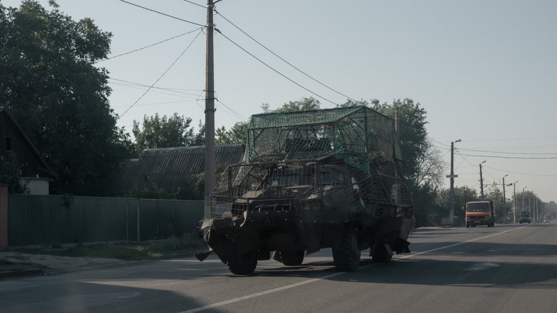 Megérkezett a bejelentés Amerikából: több száz páncélos indítanak útnak Ukrajnába