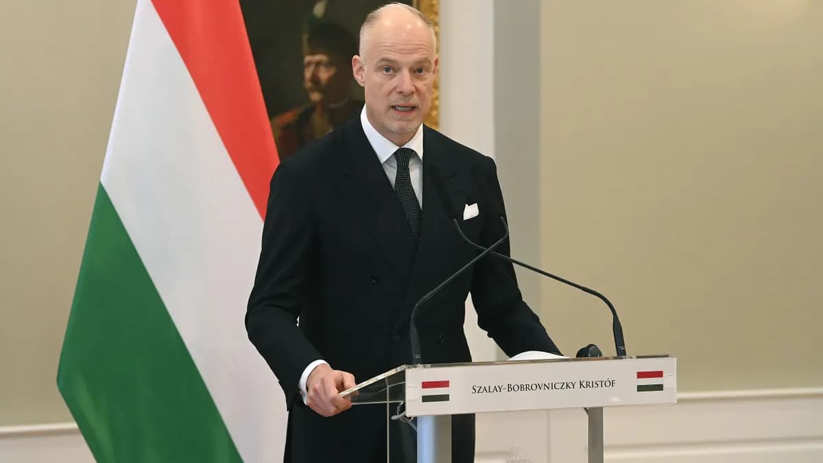 Szalay-Bobrovniczky Kristóf: Magyarország az egyik legnagyobb nemzetbiztonsági kihívás alatt áll