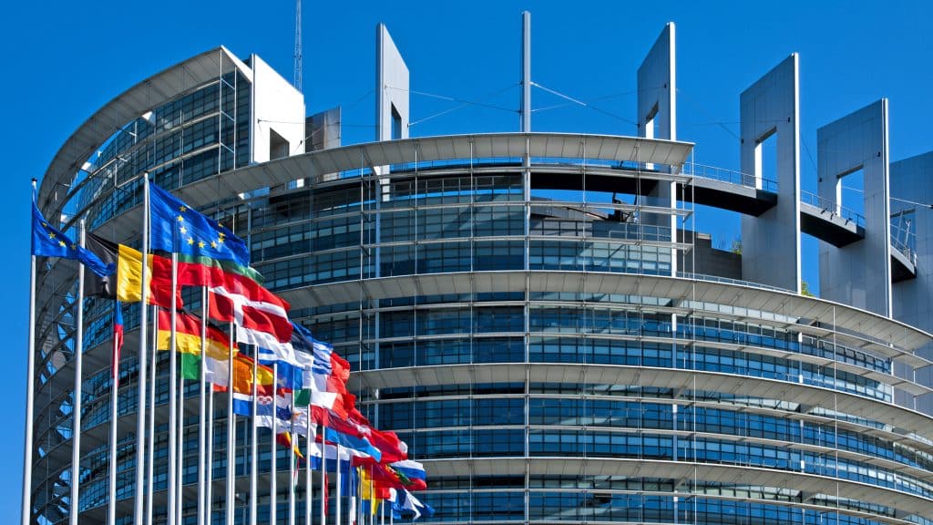 EU pénzügyi szigorítás fenyegeti Magyarországot májusban