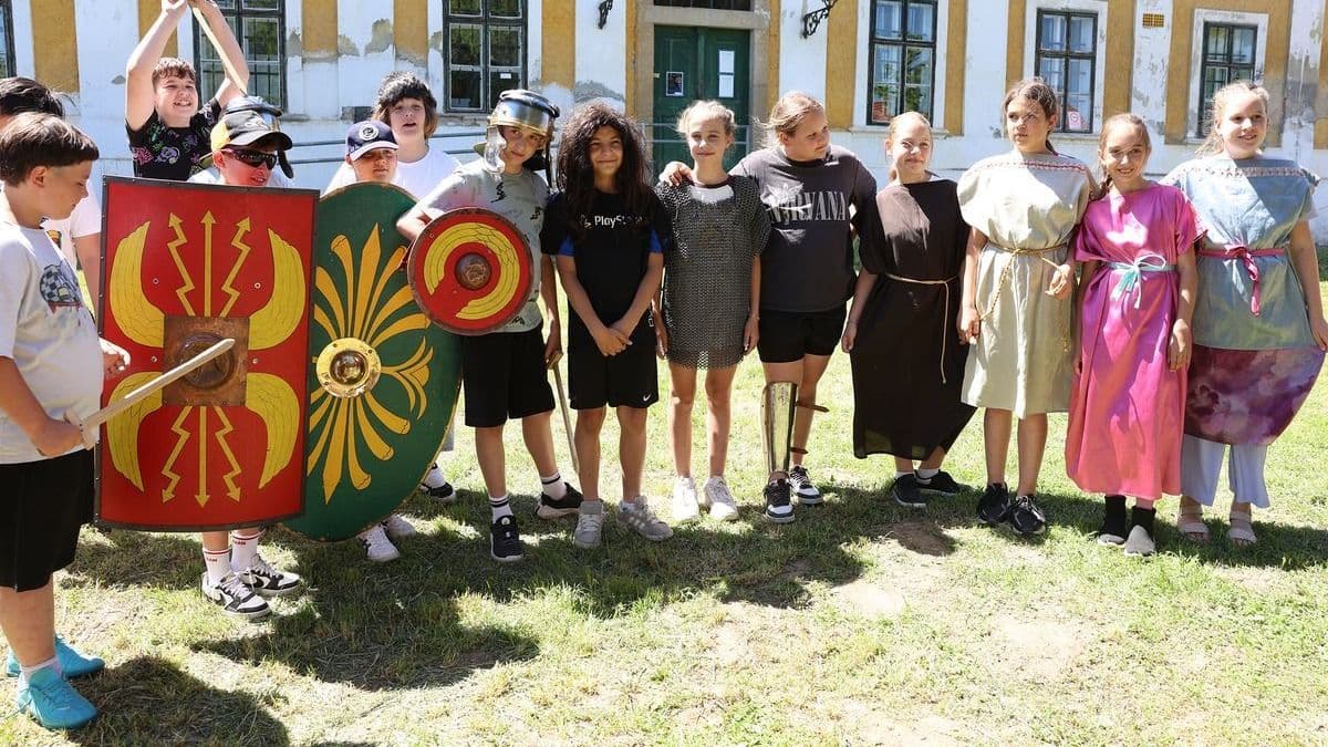 Páncéling és kincskeresés: Így keltek életre a római harcosok Bonyhádon (galéria)