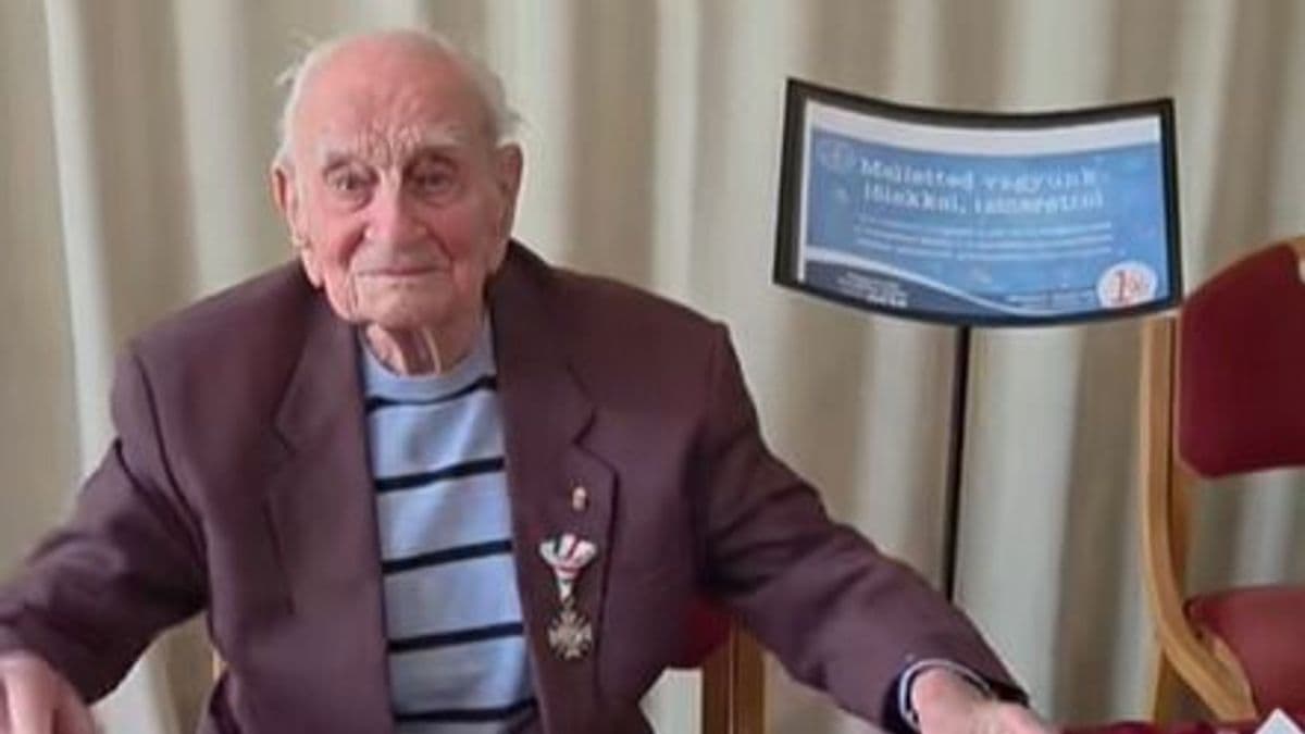 Laci bácsi nem öregszik, 107 gyertyával is simán megbirkózott – videóval