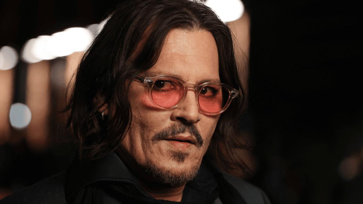 Johnny Depp döbbenetes külsővel tér vissza a mozivászonra